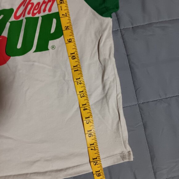 Cherry 7-UP Officially Licensed Women T-Shirt XS Cream Green Baby Tee Retro 7up - Picture 5 of 6